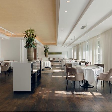 La Butte Aux Bois A Small Luxury Hotel Of The World Lanaken Ngoại thất bức ảnh
