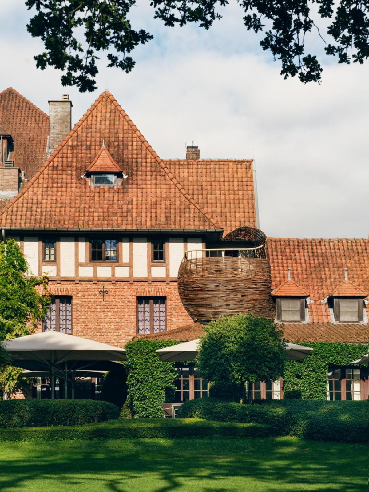 La Butte Aux Bois A Small Luxury Hotel Of The World Lanaken Ngoại thất bức ảnh